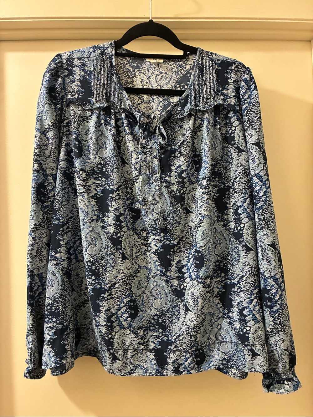 Joie Blue Printed Tie-Neck Long-Sleeve Blouse